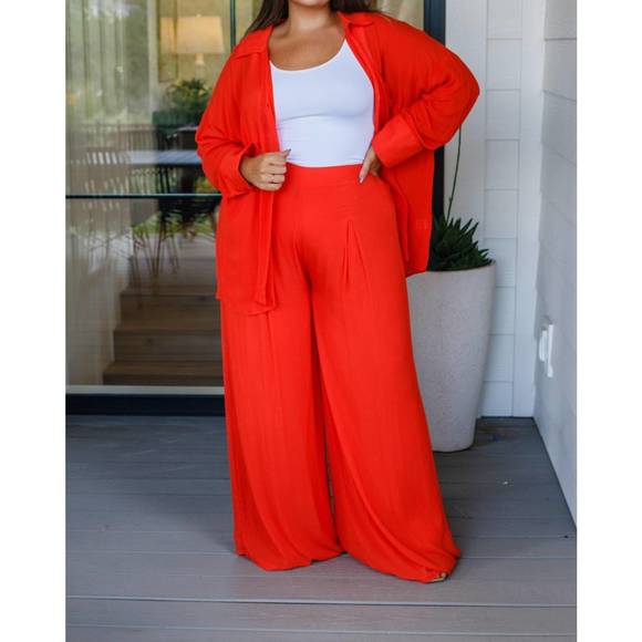 NEW GEEGEE not so subtle button down top in red - Picture 5 of 5